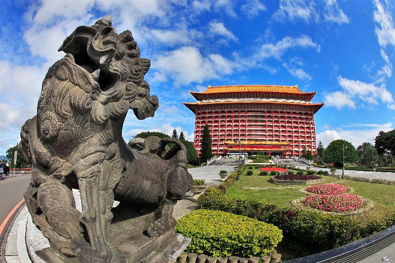 The Grand Hotel Taipei Exterior foto The Grand Hotel, Taipei