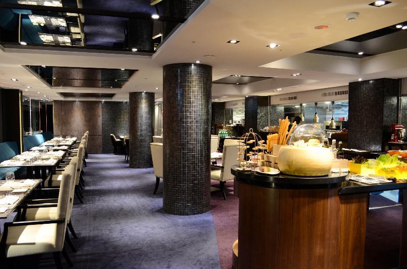 The Grand Hotel Taipei Exterior foto The interior of the restaurant